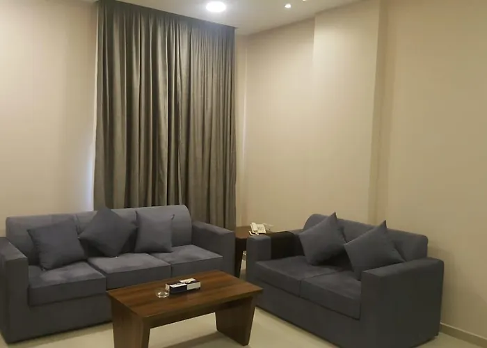 Al Nakhla Aparthotel