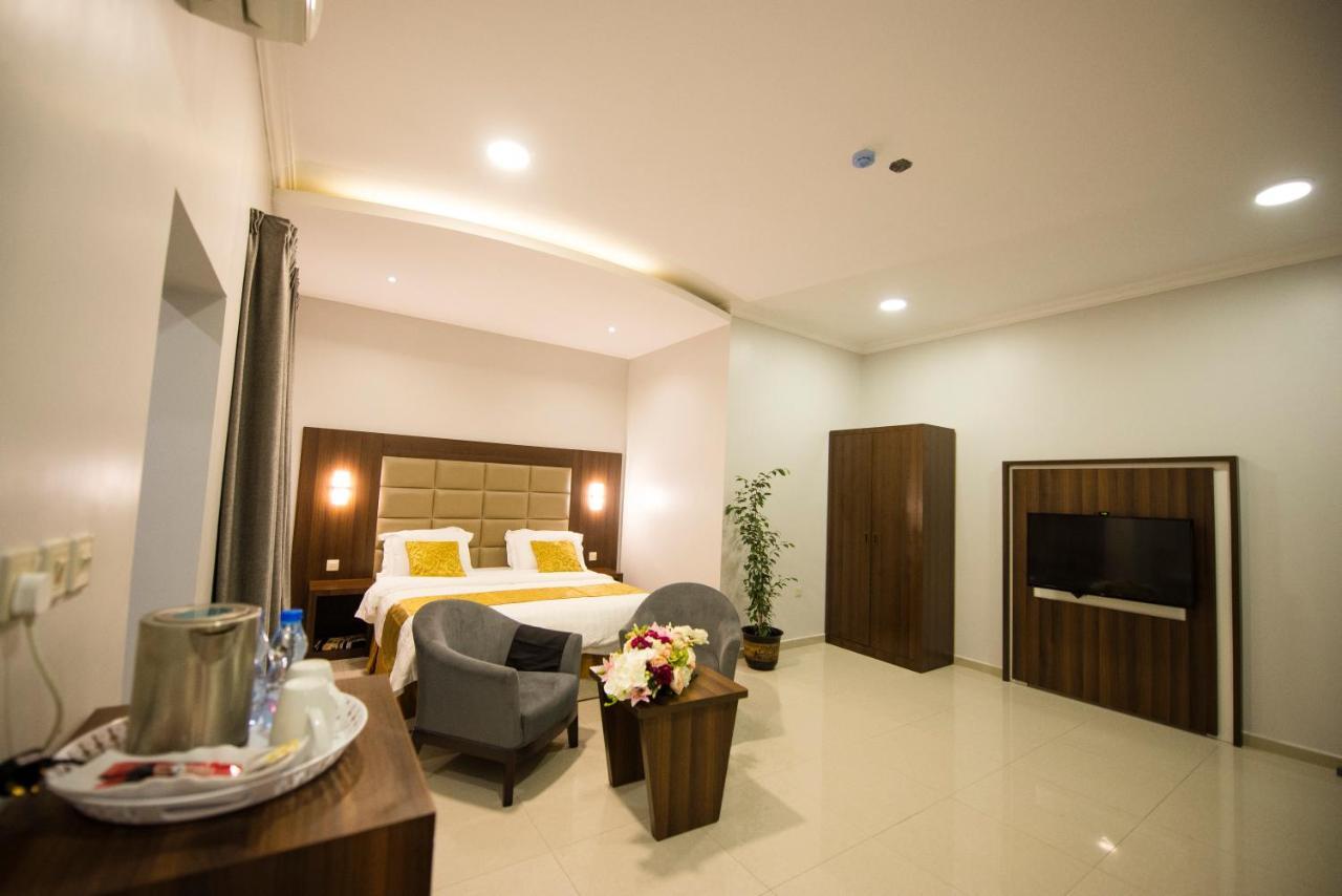 Al Nakhla Aparthotel *